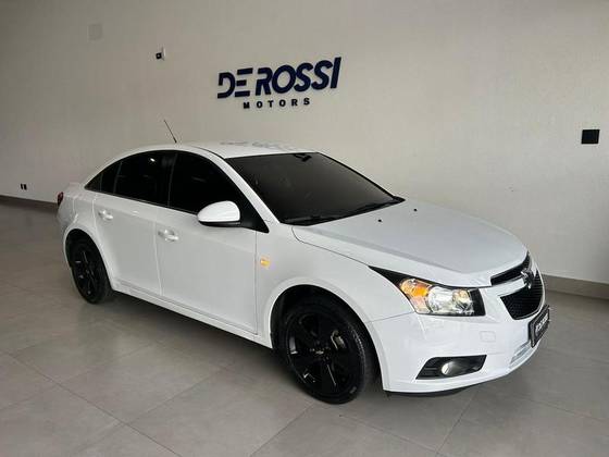 CHEVROLET CRUZE 1.8 LT 16V FLEX 4P MANUAL CHEVROLET CRUZE 1.8 LT 16V FLEX 4P MANUAL